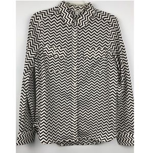 American Eagle Chevron Button Down Shirt